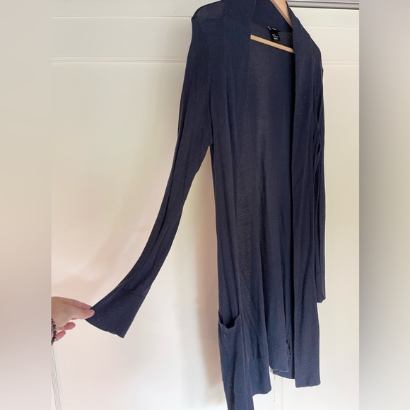 H&M long and light sweater size M - Picture 3 of 3